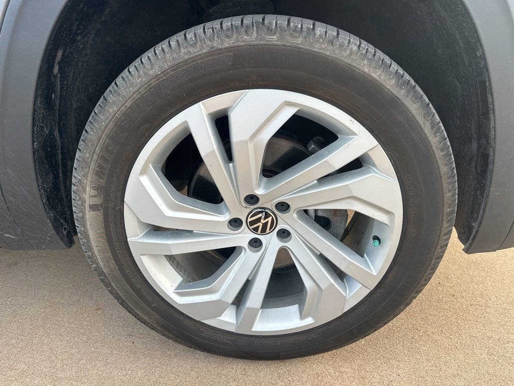 Used 2022 Volkswagen Atlas SE image 12