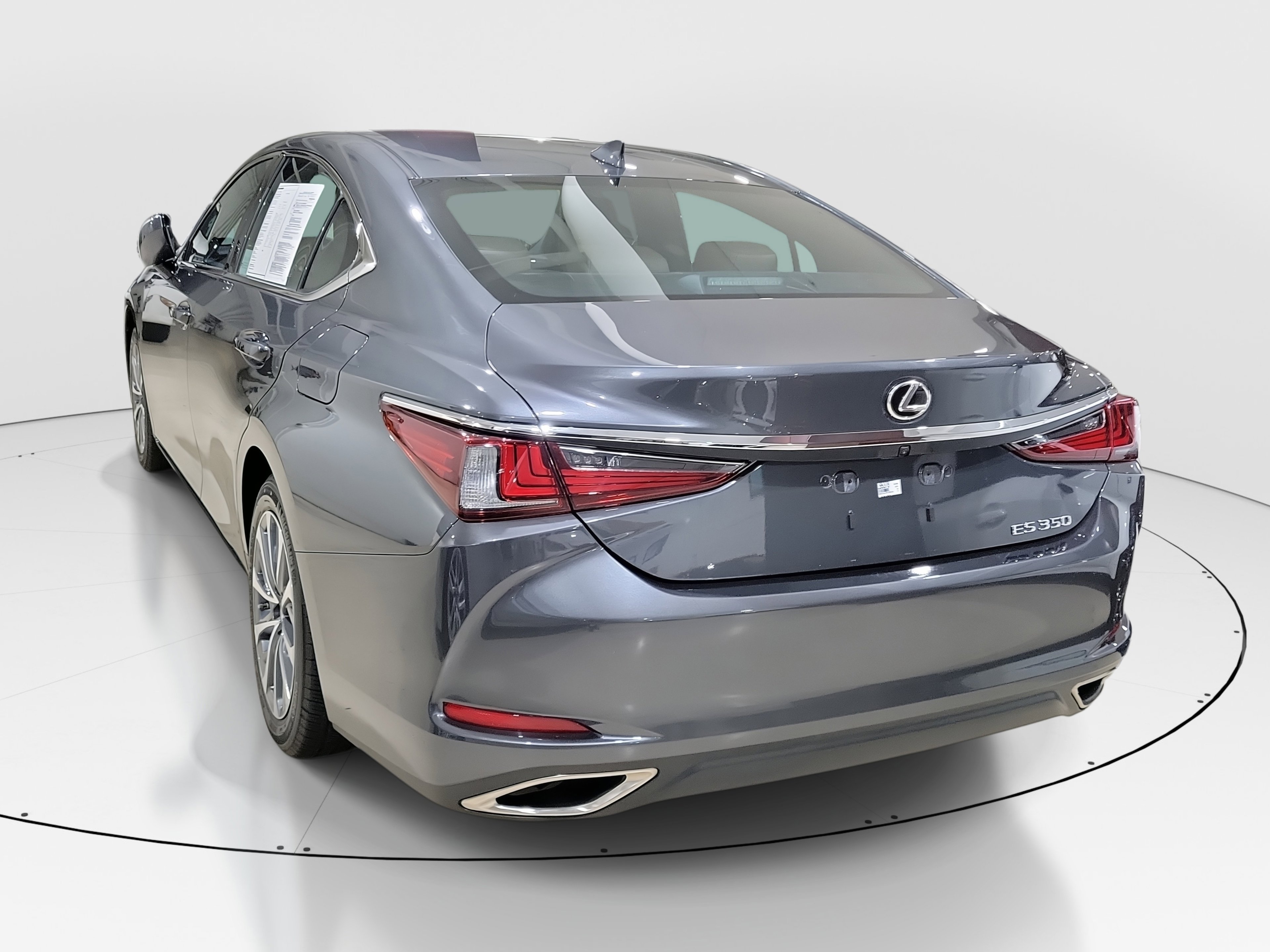 Used 2023 Lexus ES 350 w/ Accessory Package (Z2) image 4