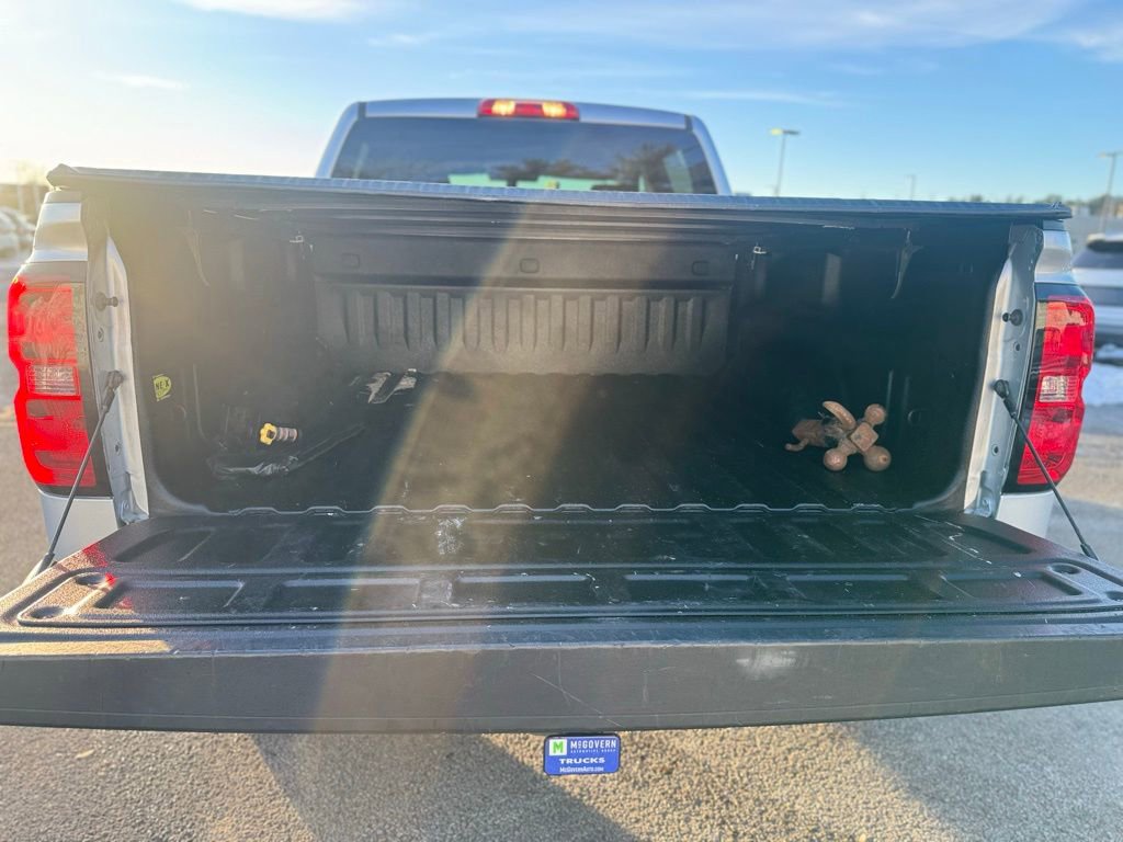 Used 2018 Chevrolet Silverado 1500 Custom w/ Custom Value Package image 18