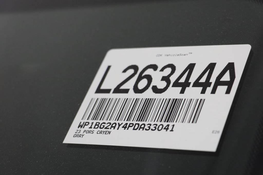 Used 2023 Porsche Cayenne GTS w/ Premium Package AWD/4WD image 24