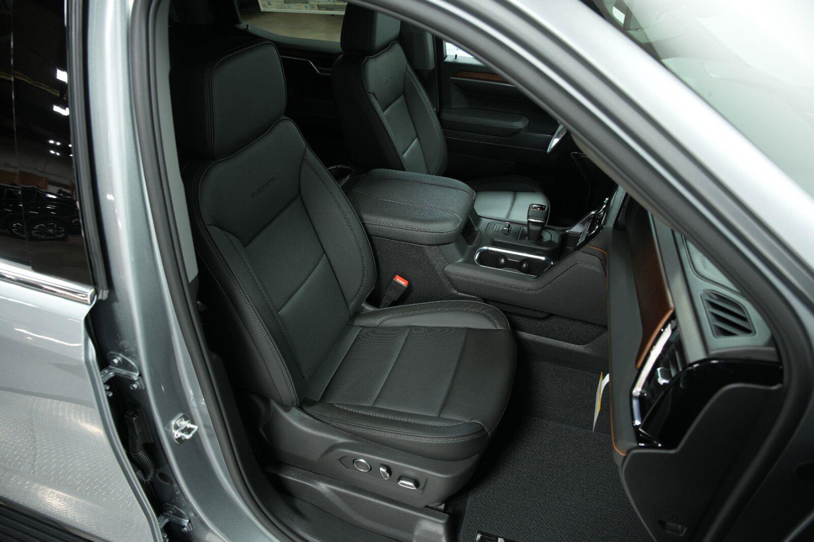 New 2026 GMC Sierra 1500 Denali AWD/4WD image 18