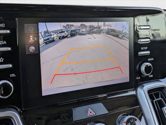 Used 2023 Kia Sorento LX image 14