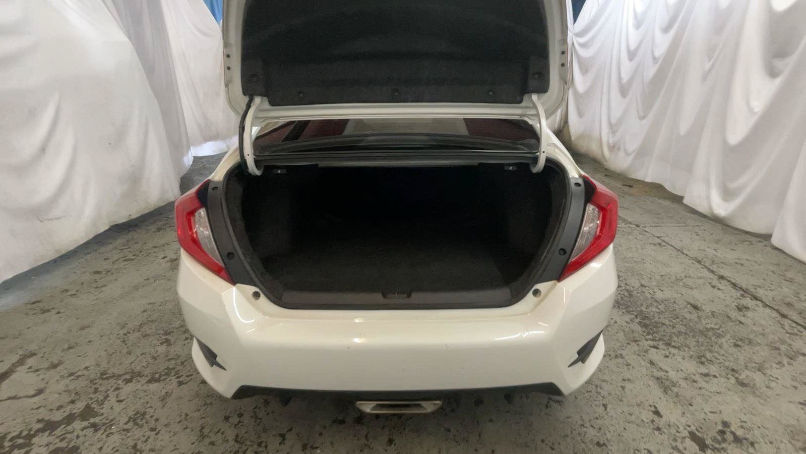 Used 2019 Honda Civic Sport image 21