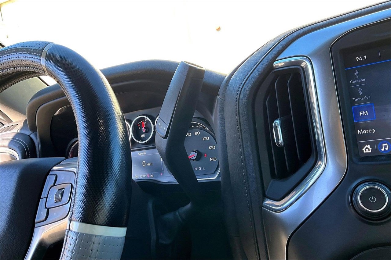 Used 2020 Chevrolet Silverado 1500 LT w/ All-Star Edition image 27