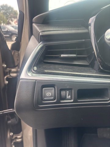 Certified 2022 Cadillac XT5 Premium Luxury image 18