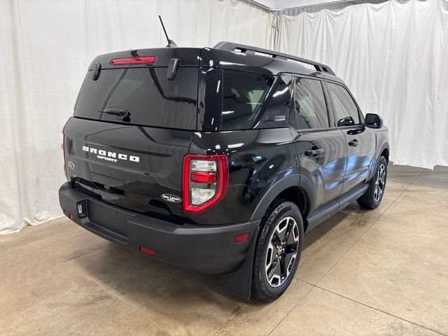 Used 2023 Ford Bronco Sport Outer Banks AWD/4WD image 4
