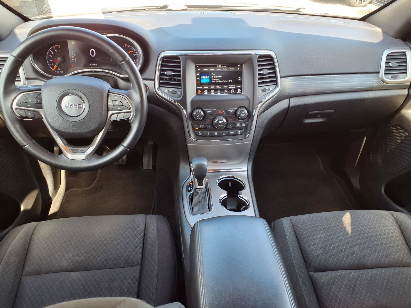 Used 2021 Jeep Grand Cherokee Laredo AWD/4WD image 16