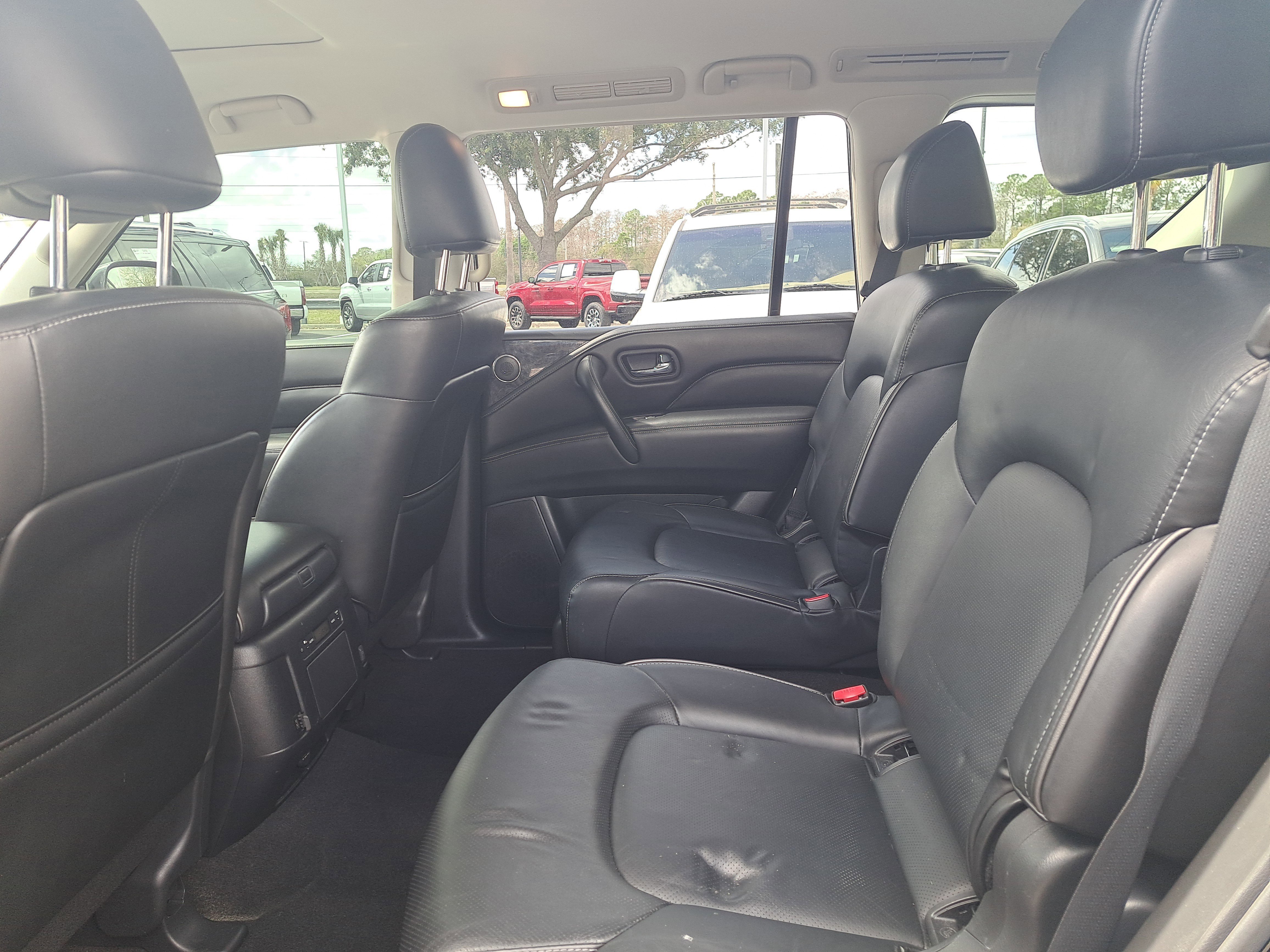 Used 2021 INFINITI QX80 Luxe image 10