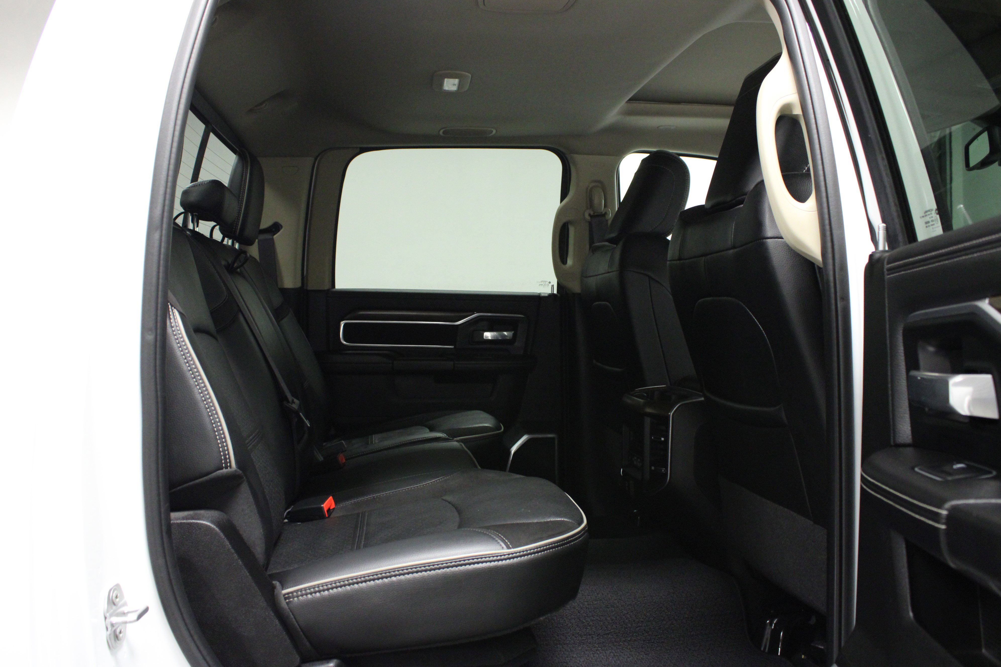 Used 2022 RAM 2500 Laramie image 13