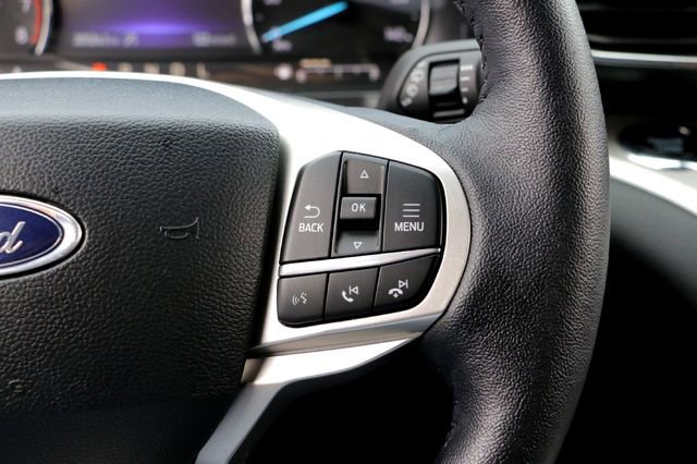 Used 2024 Ford Explorer XLT w/ Equipment Group 202A image 13