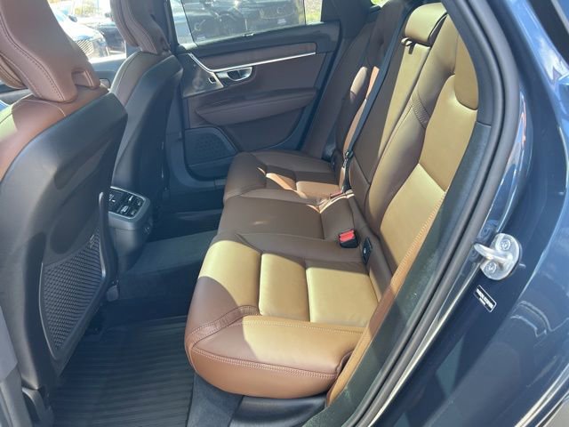 Certified 2025 Volvo V90 B6 Cross Country Ultra AWD/4WD image 25