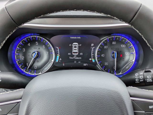 New 2026 Chrysler Pacifica Select FWD image 28