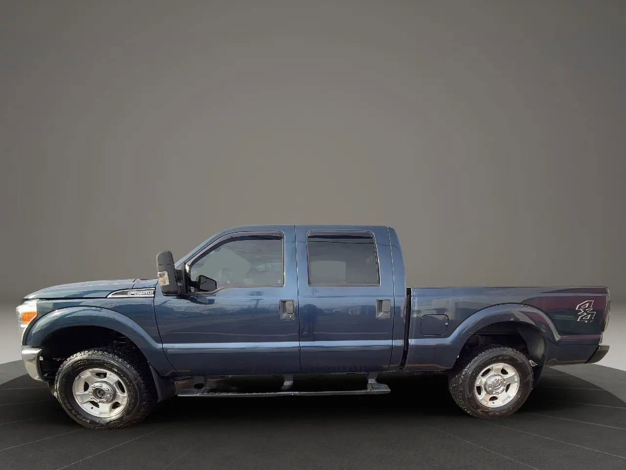 Used 2015 Ford F250 XLT w/ Snow Plow Prep Package image 8