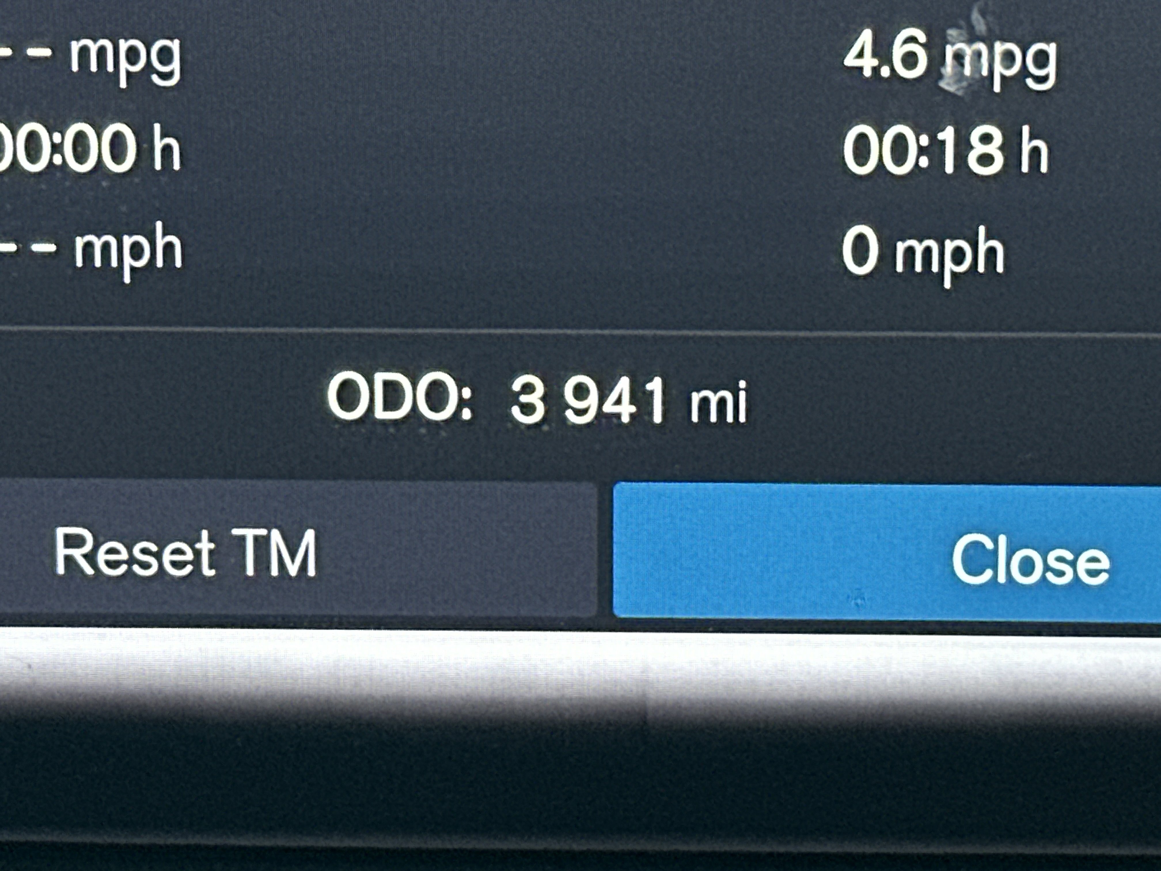 Used 2025 Volvo XC90 B6 Ultra w/ Protection Package Premier image 31