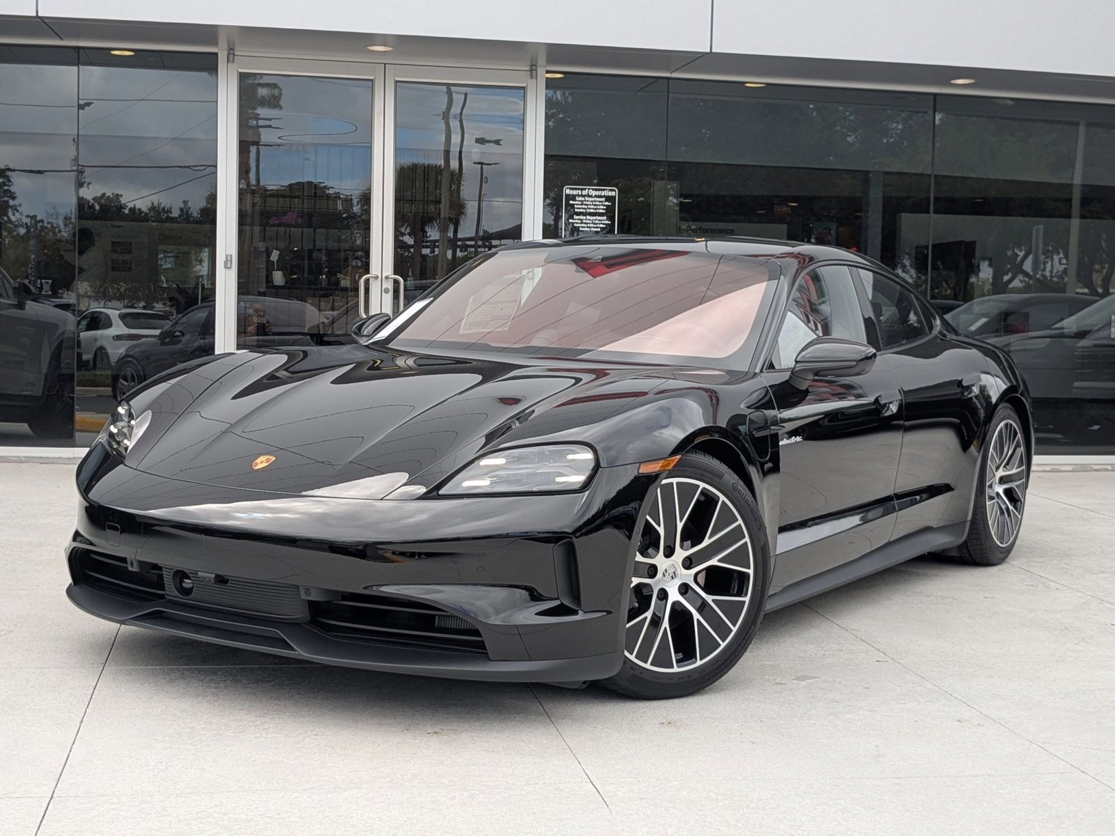 New 2026 Porsche Taycan video 1