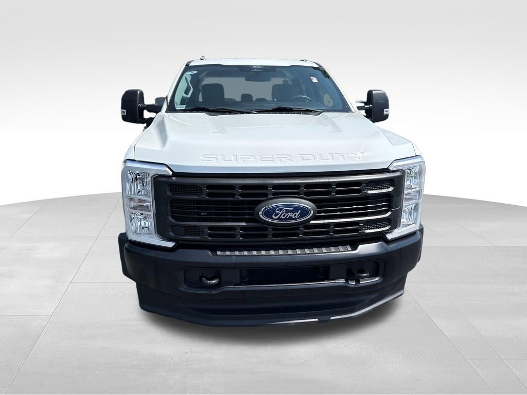 Used 2024 Ford F350 XL AWD/4WD image 8