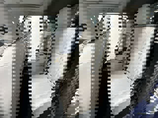 Certified 2022 Volkswagen Tiguan SE w/ Panoramic Sunroof Package image 20