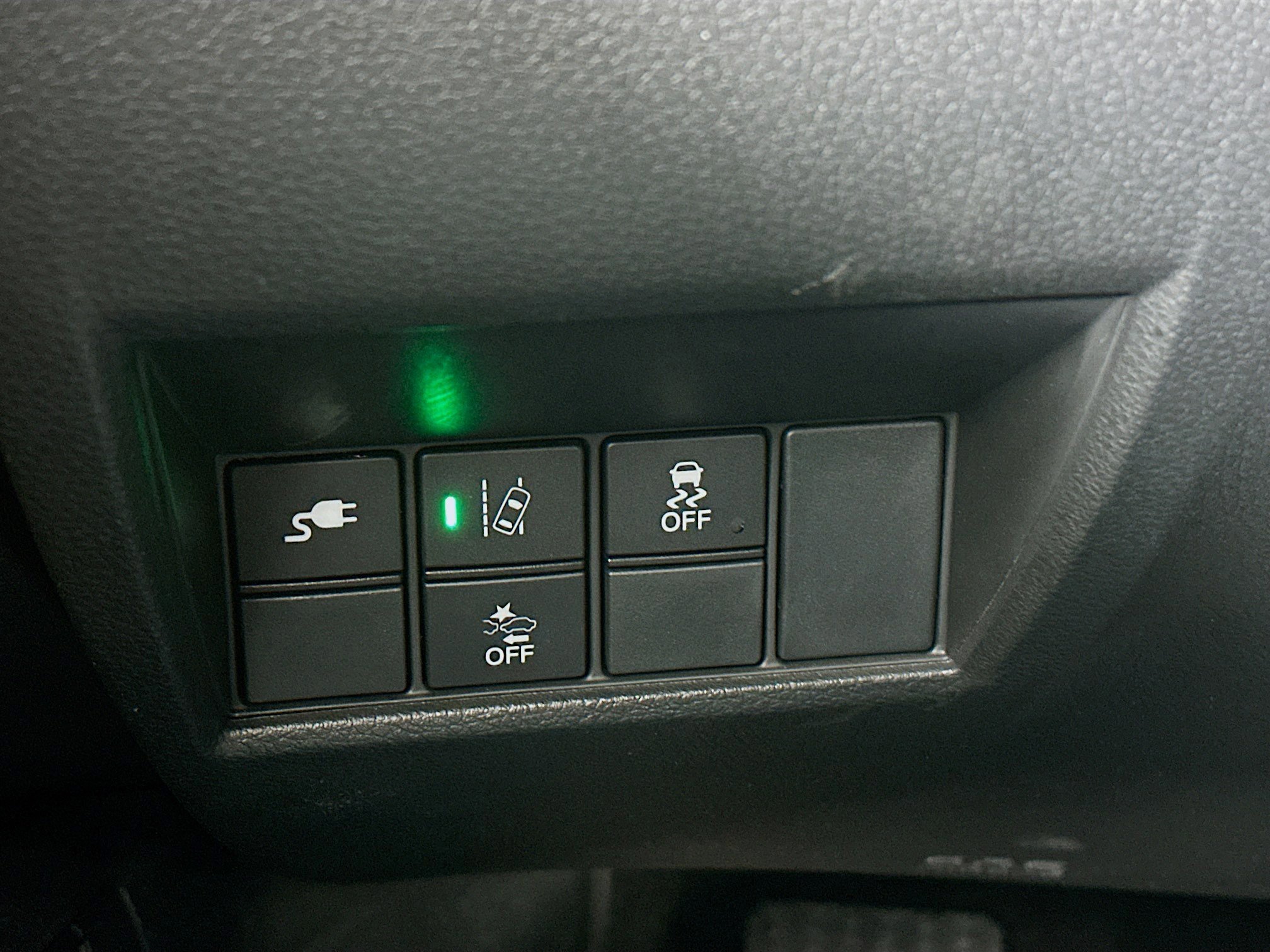 Used 2020 Honda Clarity Touring image 16