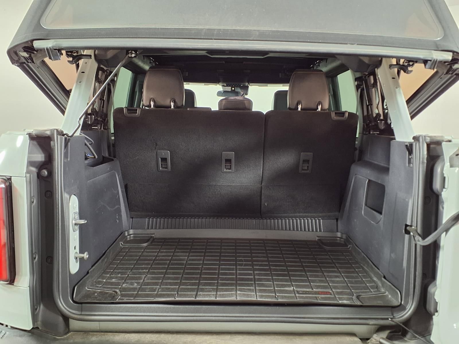 Used 2021 Ford Bronco Badlands image 14