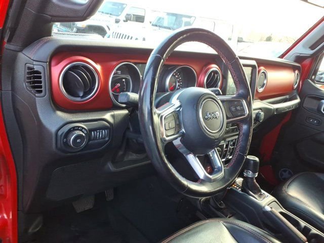 Used 2022 Jeep Wrangler Unlimited Rubicon w/ Cold Weather Group AWD/4WD image 8