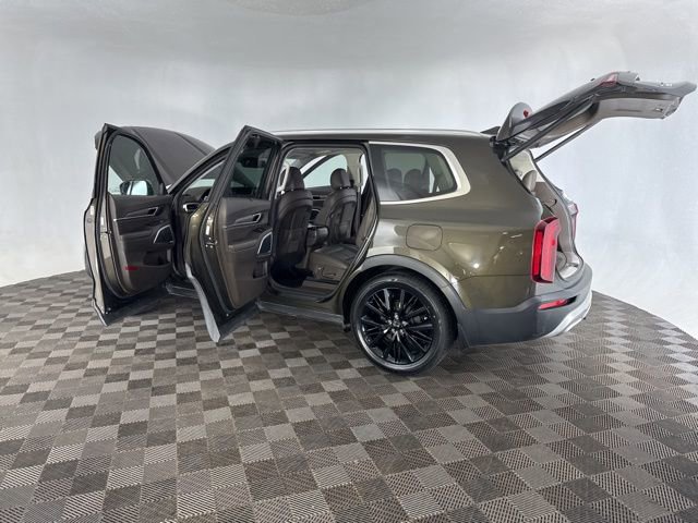Used 2020 Kia Telluride SX w/ Towing Package image 18