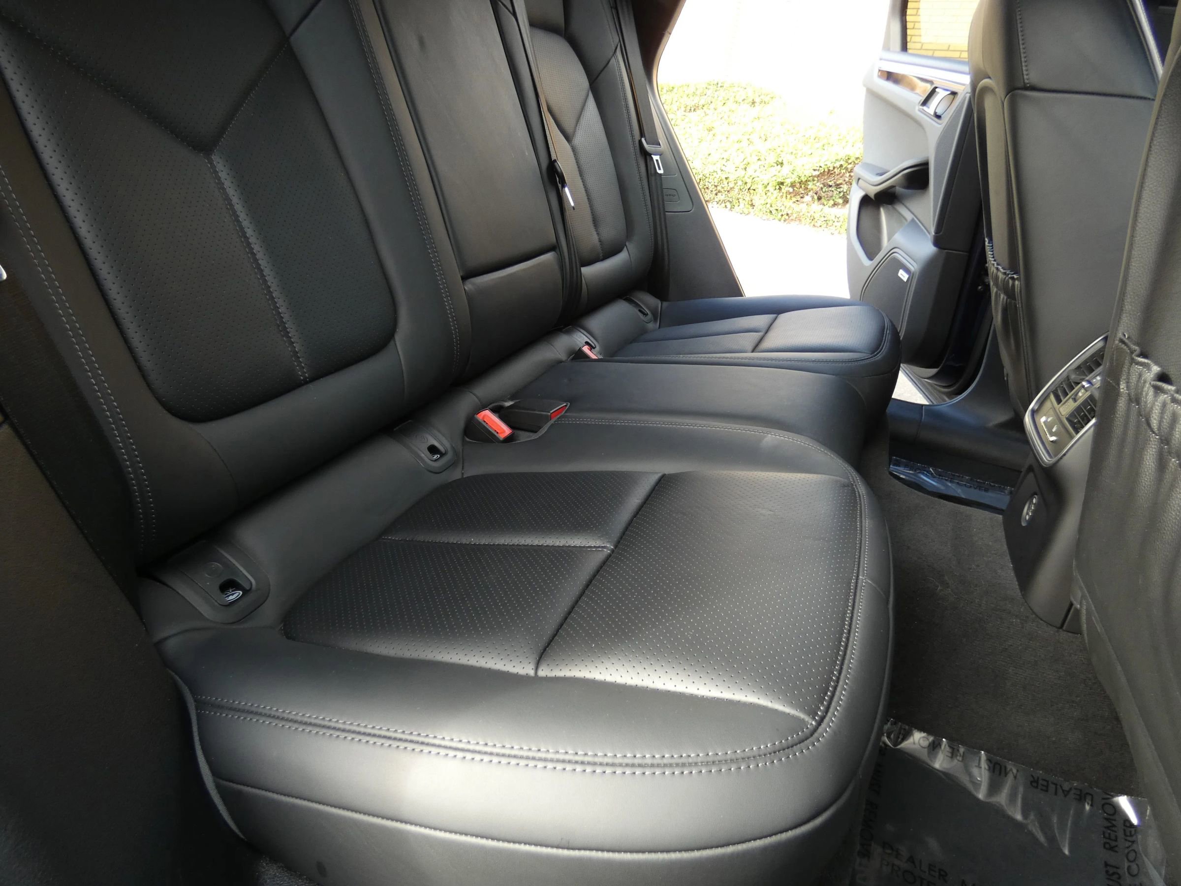 Used 2019 Porsche Macan image 41