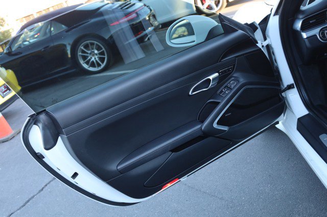 Used 2017 Porsche 911 Carrera image 21