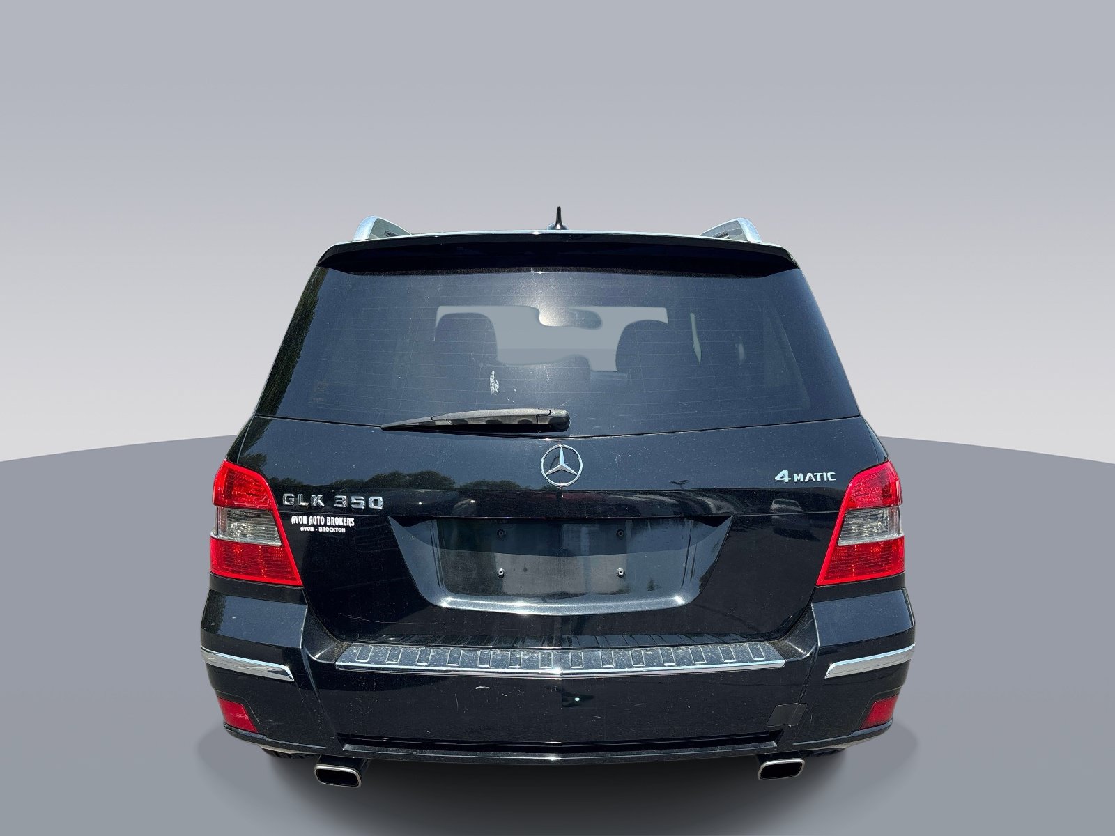 Used 2010 Mercedes-Benz GLK 350 4MATIC image 4
