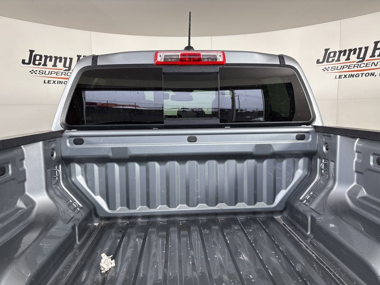 Used 2025 GMC Canyon AT4 image 21