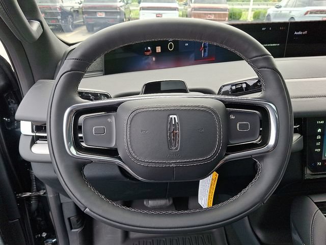 New 2025 Lincoln Navigator L Reserve w/ Jet Appearance Package AWD/4WD image 9