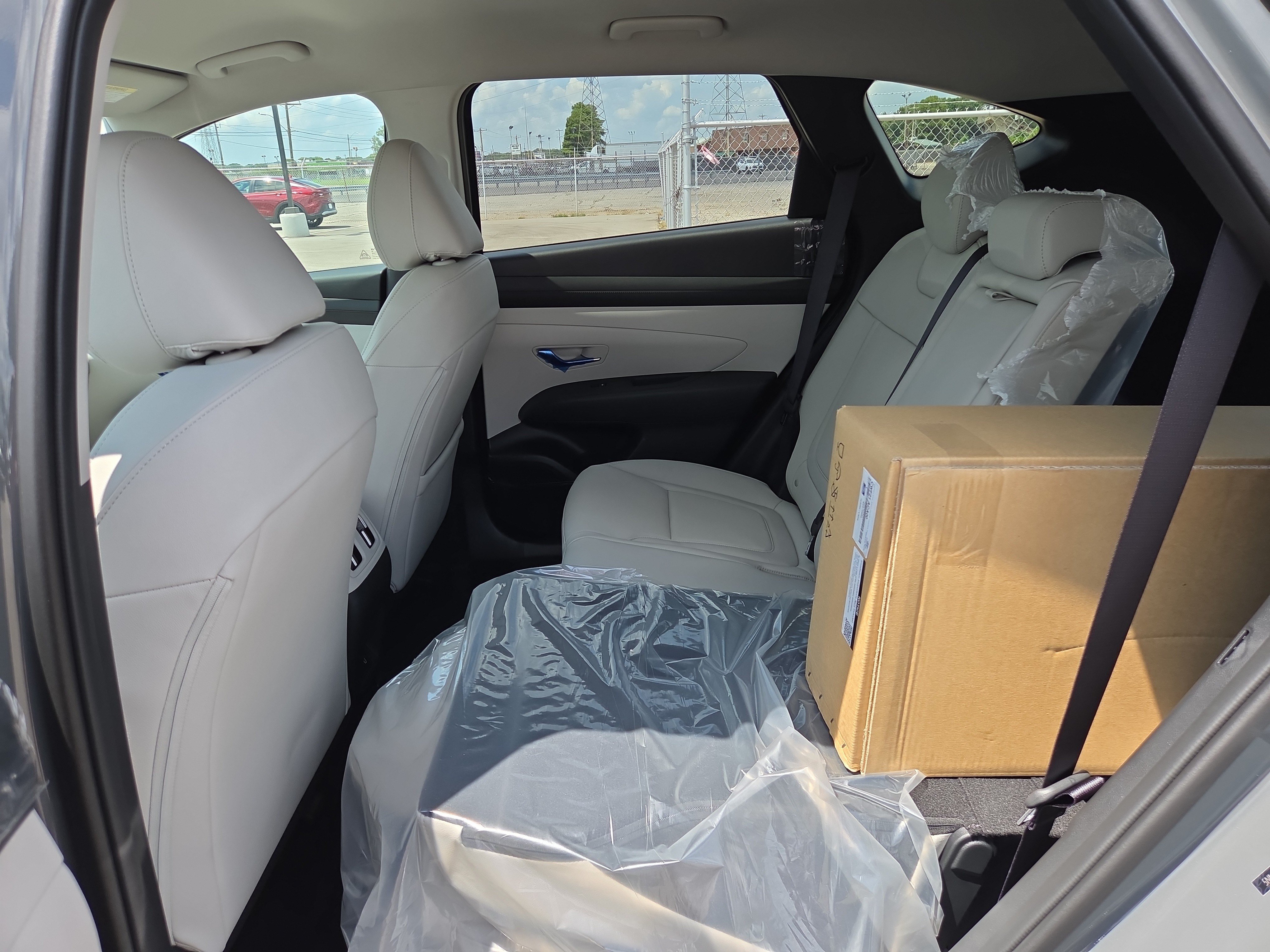 New 2026 Hyundai Tucson SEL Plus FWD image 6