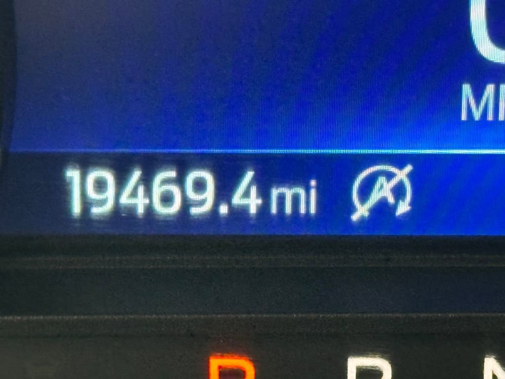 Used 2023 Ford Explorer XLT w/ Equipment Group 202A image 18