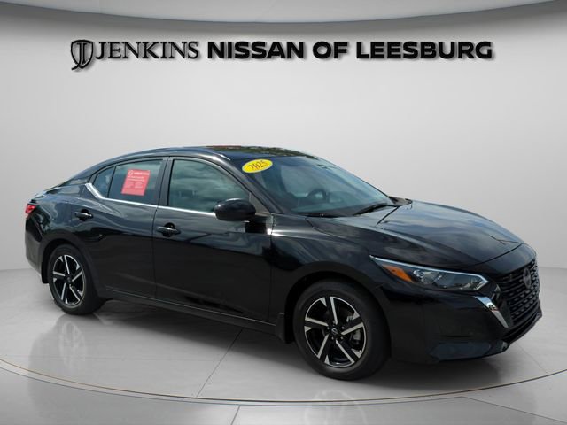 Certified 2025 Nissan Sentra SV w/ All-Weather Package image 1