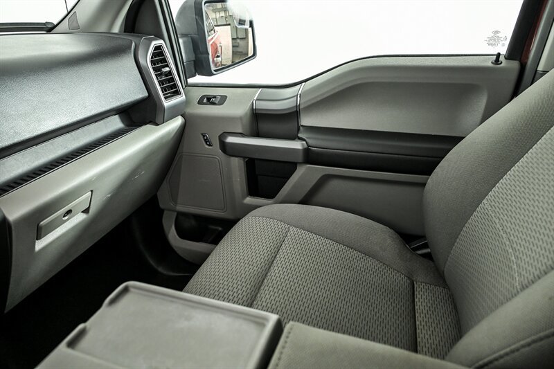 Used 2019 Ford F150 XLT w/ Equipment Group 302A Luxury AWD/4WD image 26