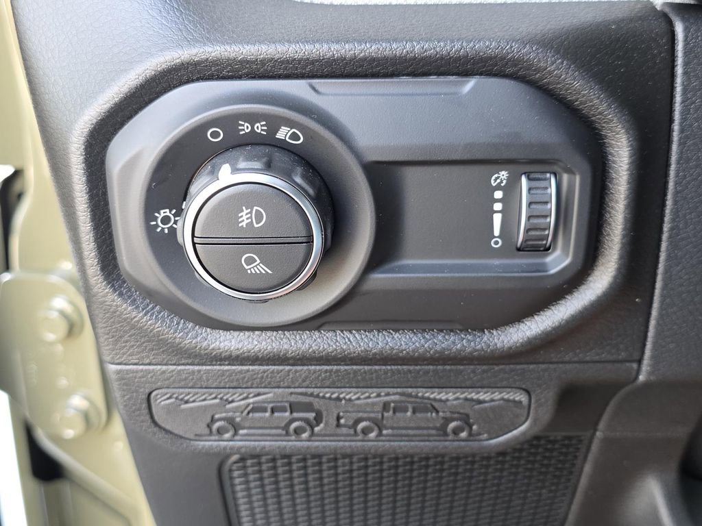 New 2026 Jeep Gladiator Sport image 24