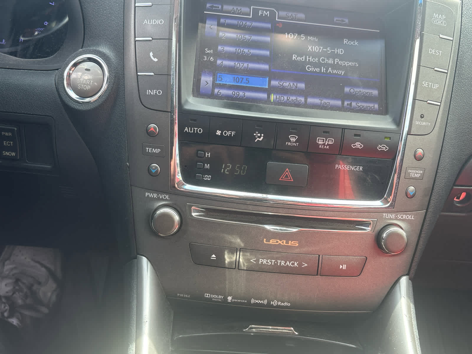 Used 2015 Lexus IS 250C w/ Navigation System Package image 13