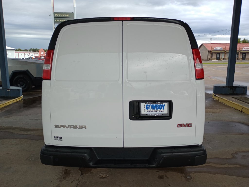 New 2025 GMC Savana 2500 w/ Driver Convenience Package RWD image 5