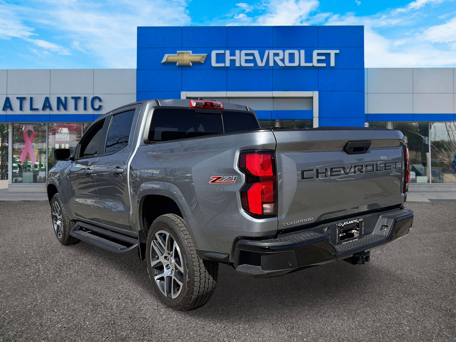 Certified 2024 Chevrolet Colorado Z71 w/ Z71 Convenience Package 2 image 4