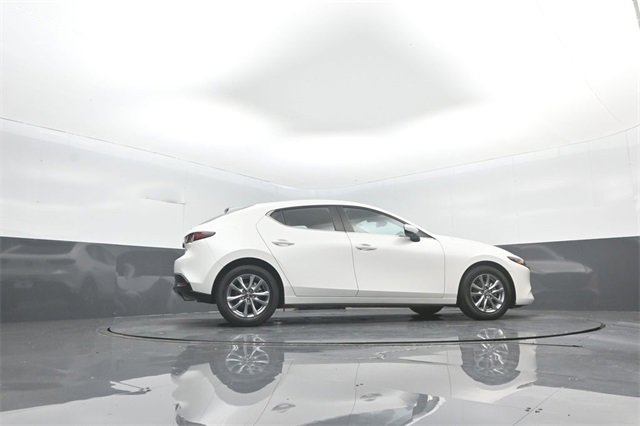 Used 2021 MAZDA MAZDA3 s image 38
