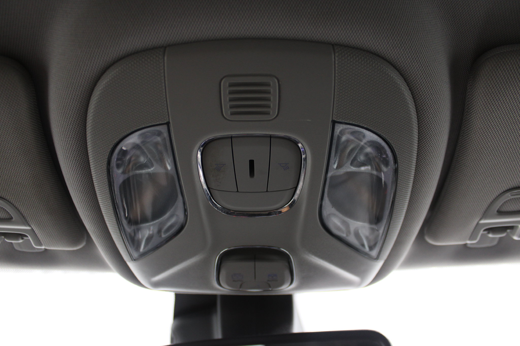 Used 2022 Jeep Compass Latitude w/ Sun and Sound Group FWD image 30