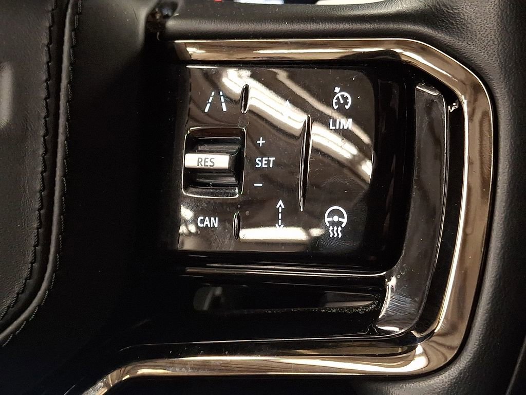 Used 2023 Land Rover Range Rover Sport SE Dynamic image 17