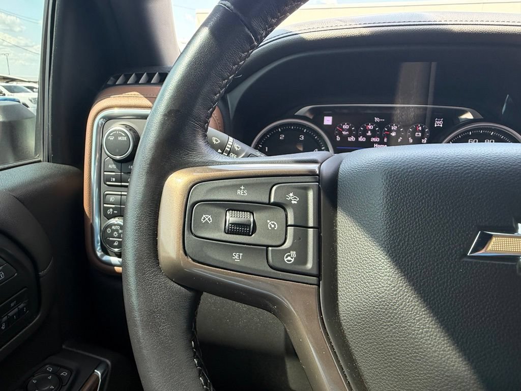 Used 2022 Chevrolet Silverado 3500 High Country AWD/4WD image 35