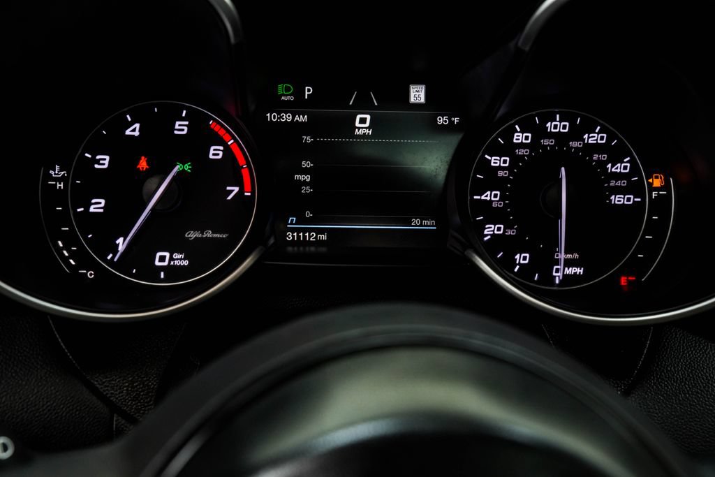 Used 2022 Alfa Romeo Giulia Ti w/ Active Assist Plus Package RWD image 36
