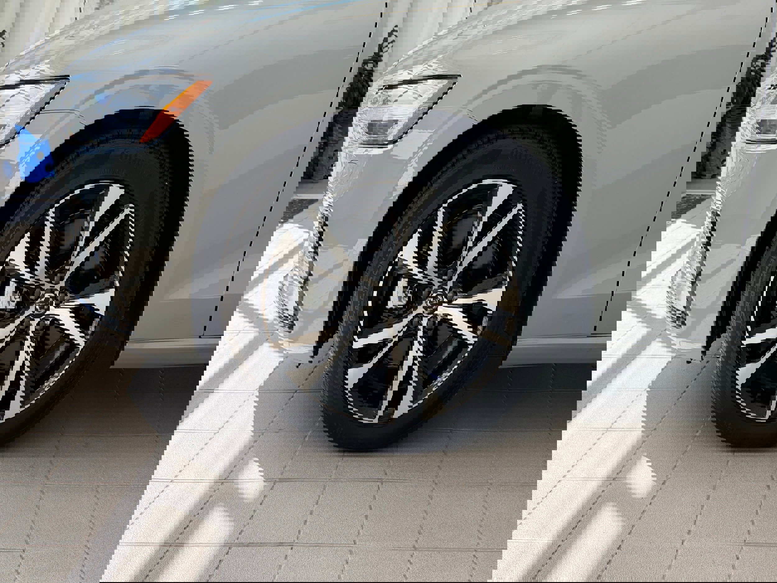 Certified 2025 Volvo S60 B5 Core w/ Climate Package image 10