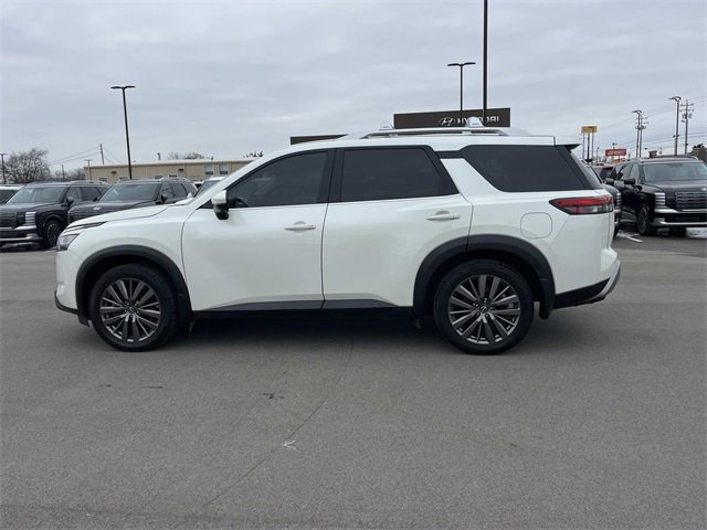 Used 2023 Nissan Pathfinder SL w/ SL Premium Package image 8