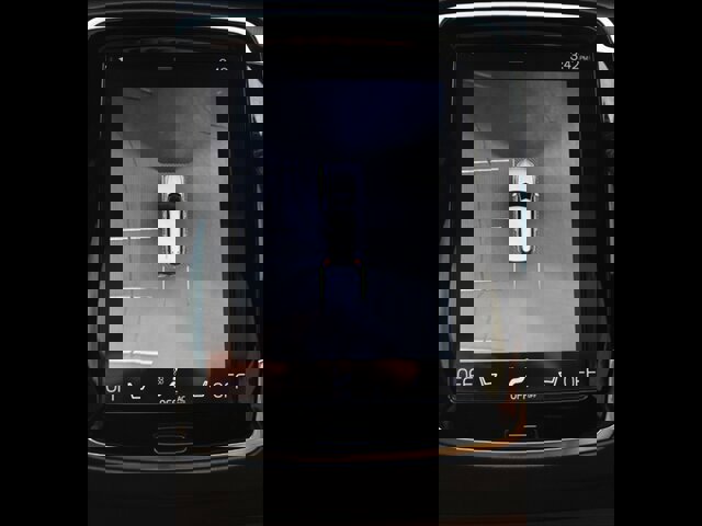 Used 2017 Volvo XC90 T8 Inscription w/ Luxury Package image 11