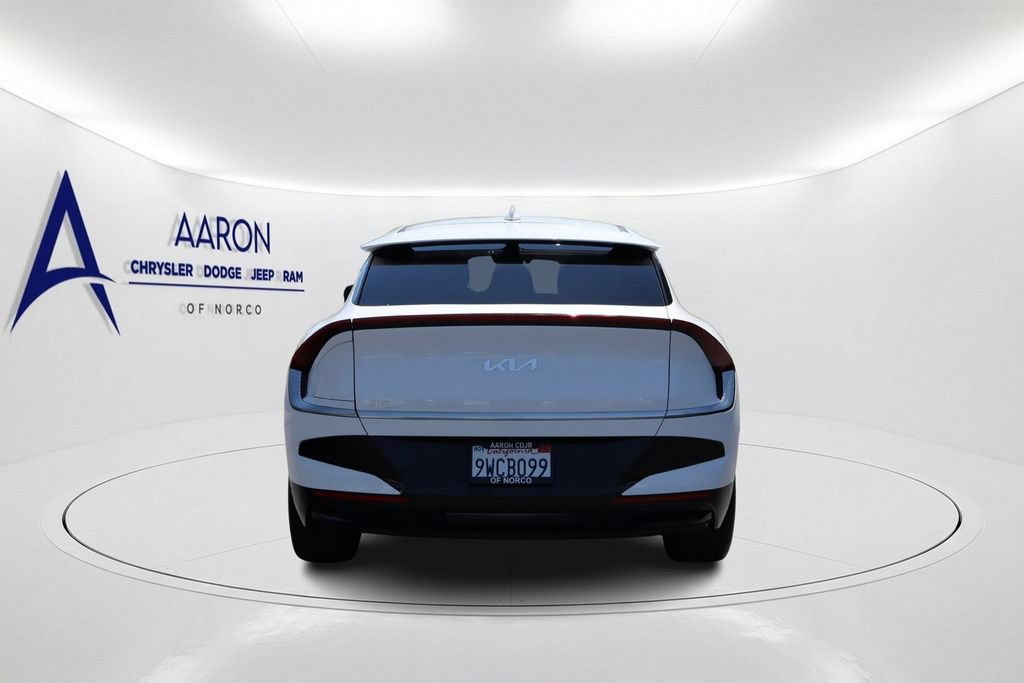 Used 2025 Kia EV6 Wind RWD image 5