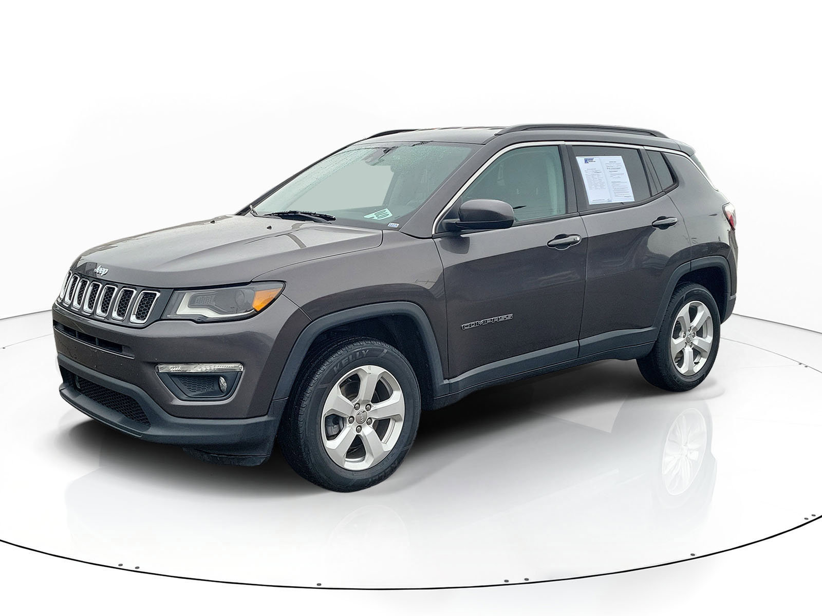Used 2018 Jeep Compass Latitude w/ Popular Equipment Group AWD/4WD image 2