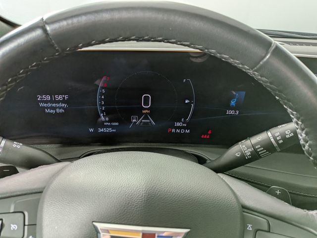 Used 2025 Cadillac XT4 Premium Luxury FWD image 4