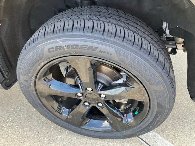 Certified 2023 Jeep Grand Cherokee Limited w/ Luxury Tech Group II AWD/4WD image 28